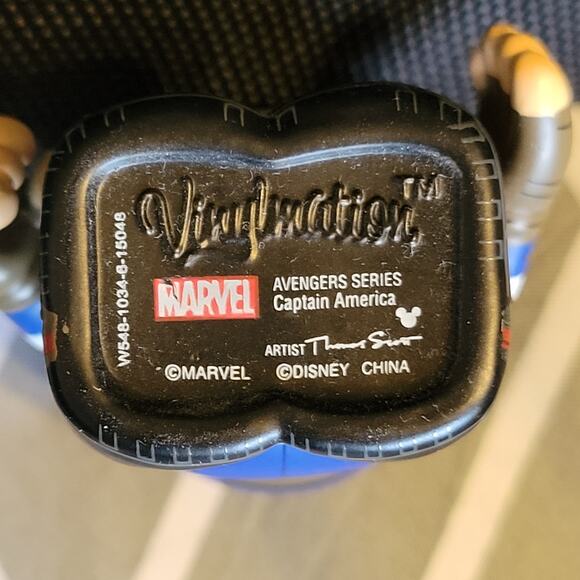 3 Disney Vinylmation 3" Fgures Red Dragon TomorrowLand Astronaut Captian America - Picture 5 of 6